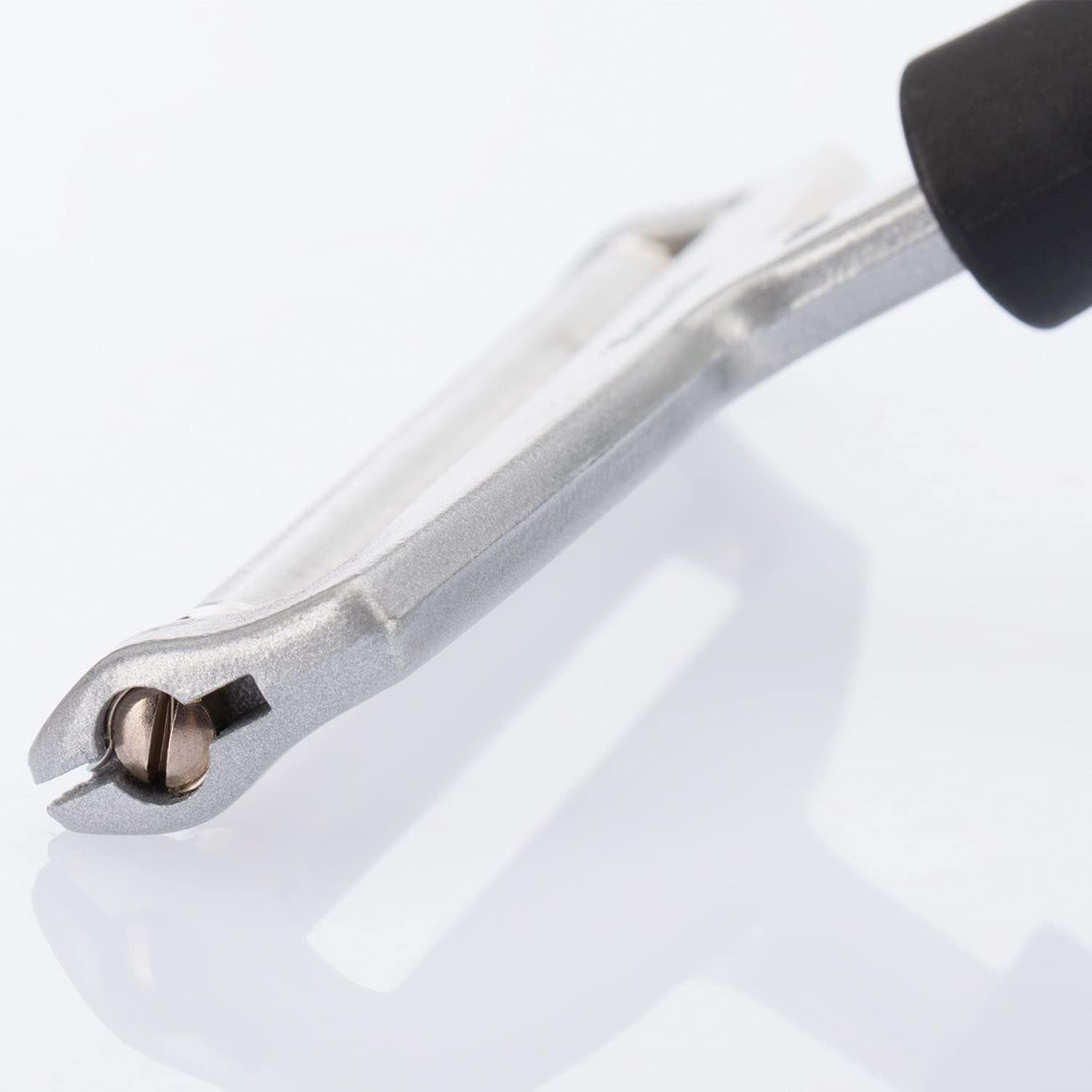 Westmark Käseschneider mit Rolle und auswechselbarem Schneiddraht, Variable Schnittstärke, Breite: 12 cm, Rostfreier Edelstahl/Aluminium/Kunststoff , Schwarz/Rot, 29272260, 17 x 12 x 2 cm