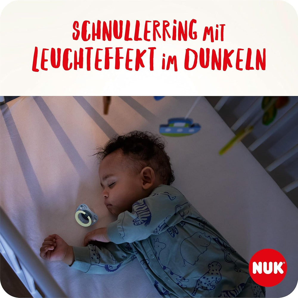 Suzete NUK Signature Day & Night pentru bebeluși | 0-6 luni | Calmează 95% dintre bebeluși | Suzete din silicon în formă de inimă, fără BPA | Strălucesc în întuneric | Stele | Pachet de 4