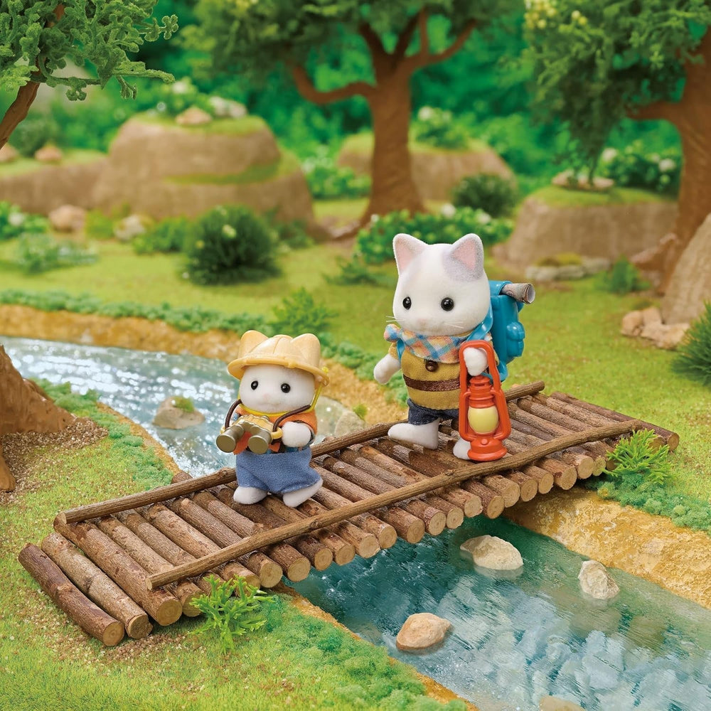 Sylvanian Families - 5763 Dwie figurki Adventure Explorer Set Mleczny kot Ojciec Chłopiec Figurka zwierzątka Szczegółowa zabawka dla 3 lat Naty Shop Dolls