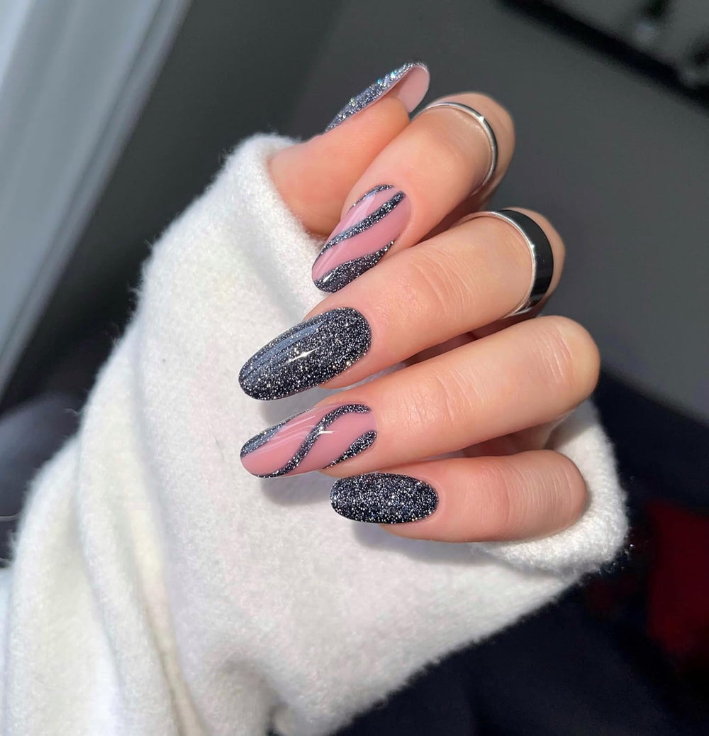 Lakier UV do paznokci Semilac 394 Sparkling Midnight Date 7 ml - Ciemne nocne niebo z efektem brokatu - Kolekcja Love Is In The Nails