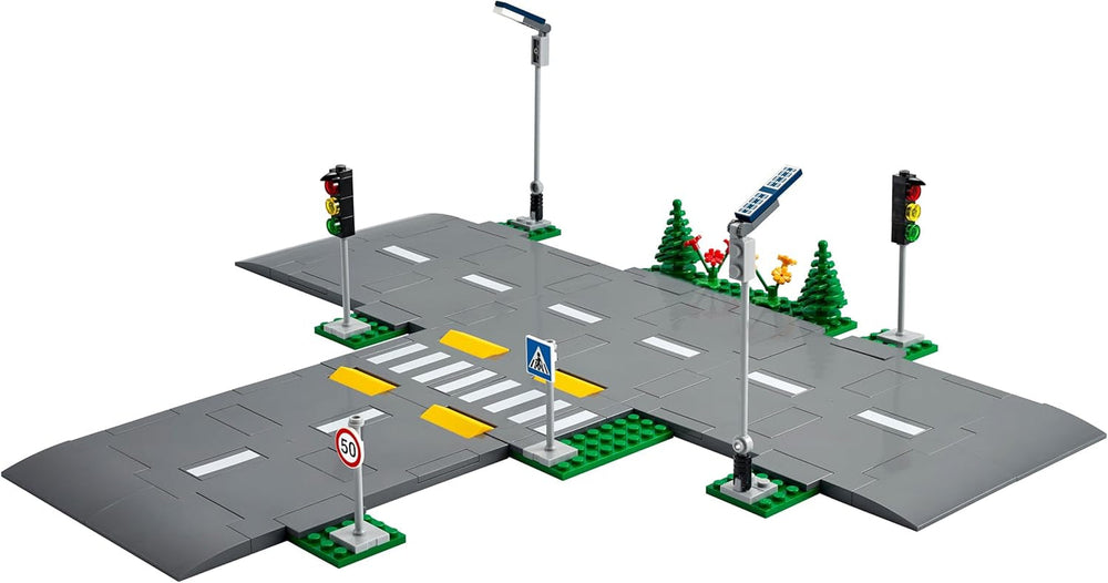 LEGO City Straßenkreuzung mit Ampeln, Bauset mit im Dunkeln leuchtenden Steinen 60304