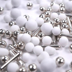 Mieszanka czekoladowa Streusel Hero Srebrno-biała posypka, 40 gramów Naty Shop