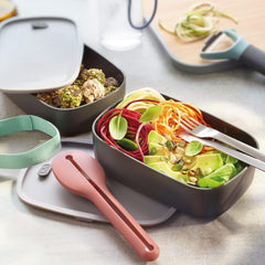 BergHoff cutie bento dublă - Leo (set cutie de prânz 19x12.5x9 cm, două cutii, rezistent la microunde, sigiliu etanș, rezistent la spălarea vaselor, ideal pentru gustări / gustări / salată) 3950126 Cutii depozitare alimente Naty Shop