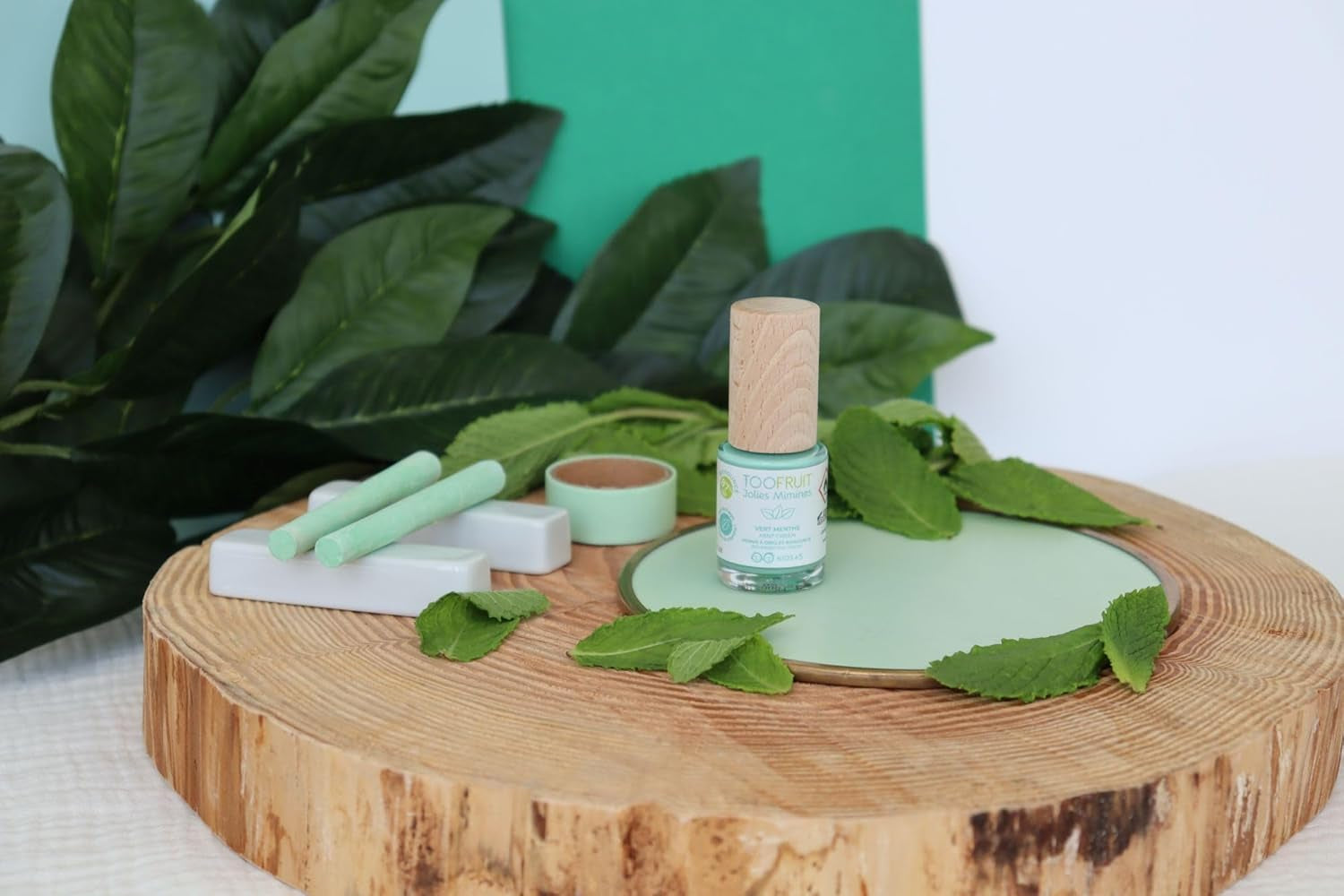 TOOFRUIT Miętowy lakier do paznokci dla dzieci - na bazie wody, zmywalny, bez rozpuszczalników, nietoksyczny i bezpieczny, 100% wegański, 10ml