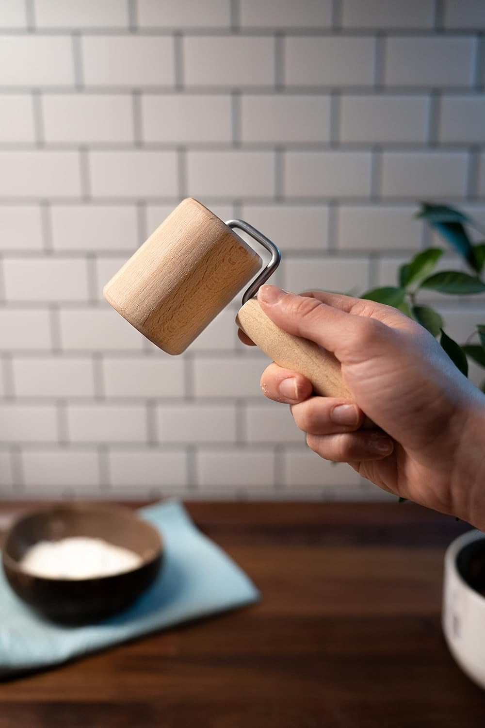 Chinchilla® Backblechroller/Teigroller zylindrisch aus Buchenholz | Der stabilny Pomocnik dla die Küche | Wyprodukowano w Niemczech | Nachhaltige Qualität aus Deutschland | 18x5cm