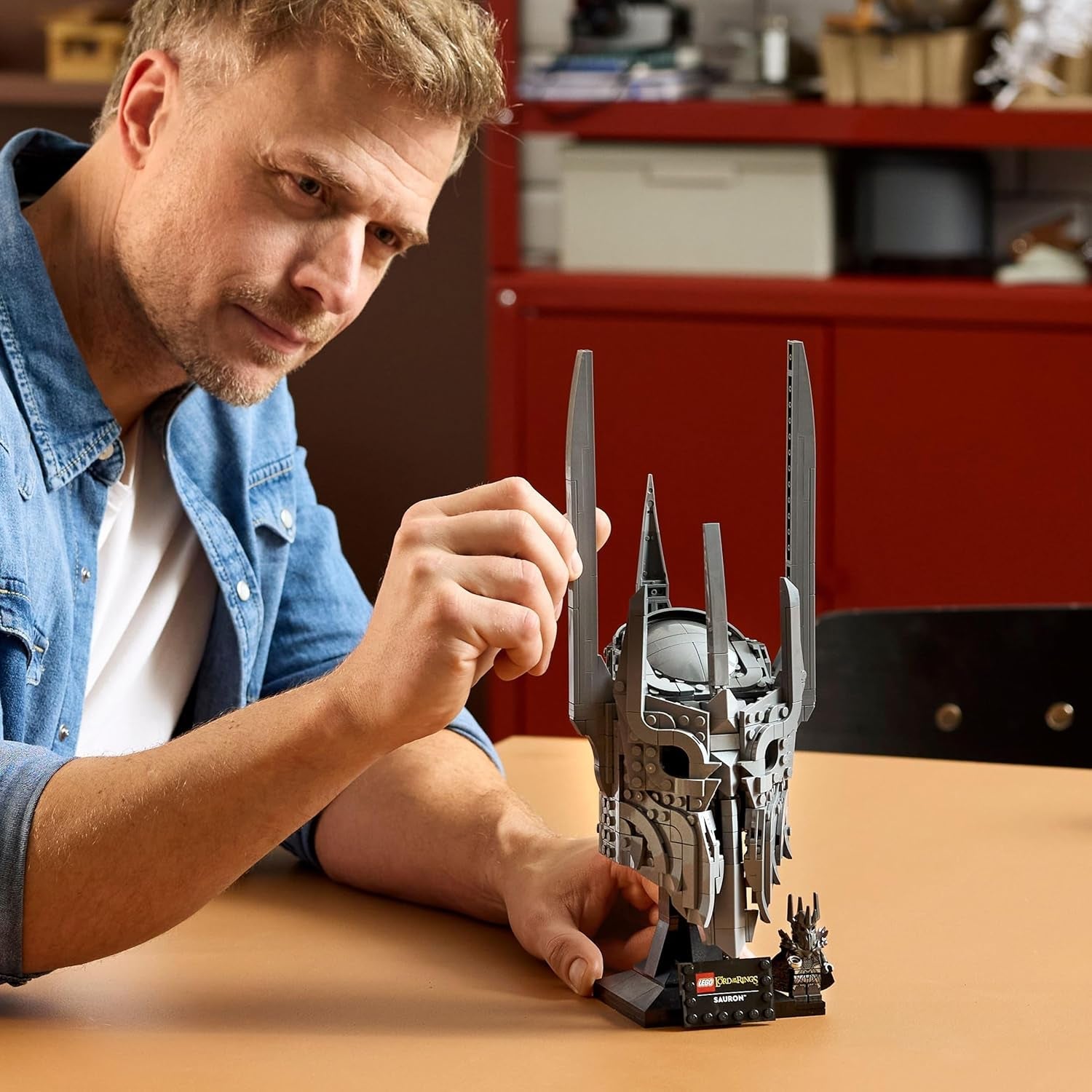 LEGO Icons 11373 Der Herr der Ringe: Saurons Helm, bauset