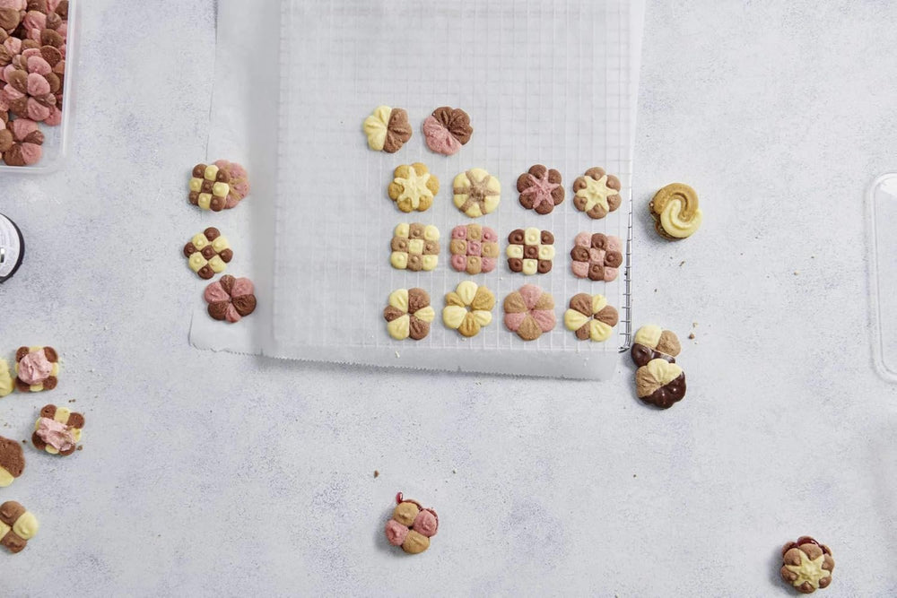 Presă de biscuiți Betty Bossi pentru tăierea ușoară a aluatului - presă de biscuiți cu 6 modele diferite