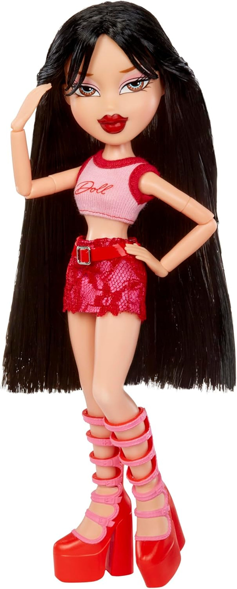 Păpușa Bratz Goin' Out! - Jade - 1 păpușă de colecție cu accesorii, ținută, geantă, ochelari de soare și perie - Jucărie pentru copii - Vârste 6+, Roșu