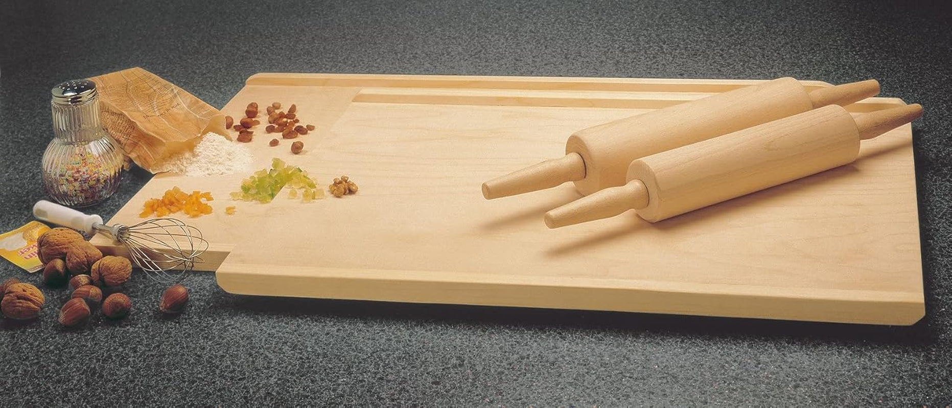 Zenker Teigroller mit Gleitlager Ø 6 x 44 cm PATISSERIE, Nudelholz als Backzubehör, Backrolle aus Holz zum Teigrollen (Farbe: Braun), Menge: 1 Stück