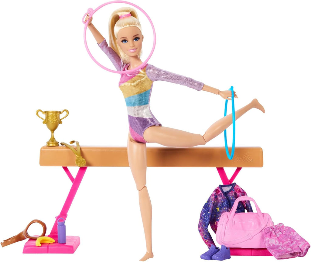 Barbie Gym Fun Playset cu bară de echilibru și peste 10 piese tematice potrivite pentru povești victorioase, HRG52 Papusi Naty Shop Păpușă blondă