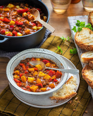 MAGGI Fix für Bauern-Topf mit Minkfleisch, Würzmischung, mit natürliche Ingredient*, für 2 Porcje, 1 opakowanie (1 x 39 g)