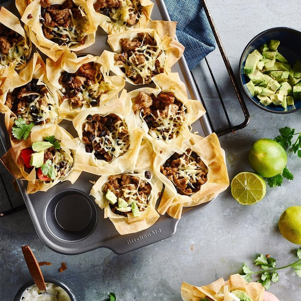 Kitchenaid Naczynia do pieczenia ze stali aluminiowanej Blacha na muffinki z powłoką nieprzywierającą Można myć w zmywarce Szary Naty Shop Formy i tace do pieczenia