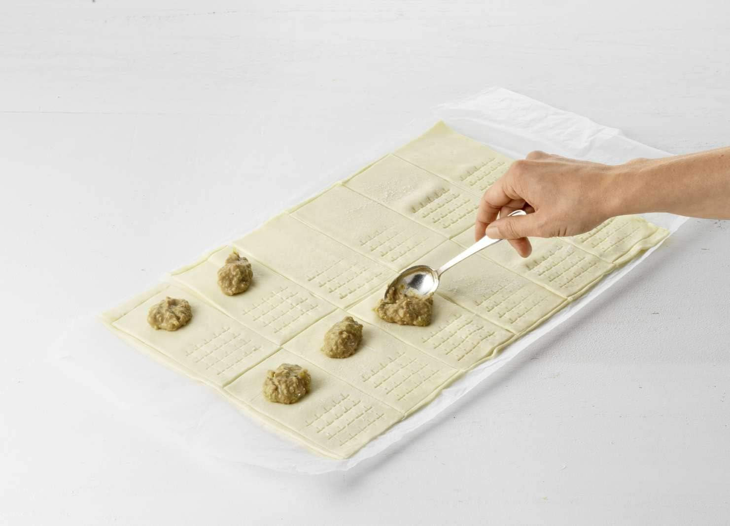 Betty Bossi Jalousie Stars Roller – Teigschneider zur Herstellung individuelle Sternenjalousien z efektem Wow