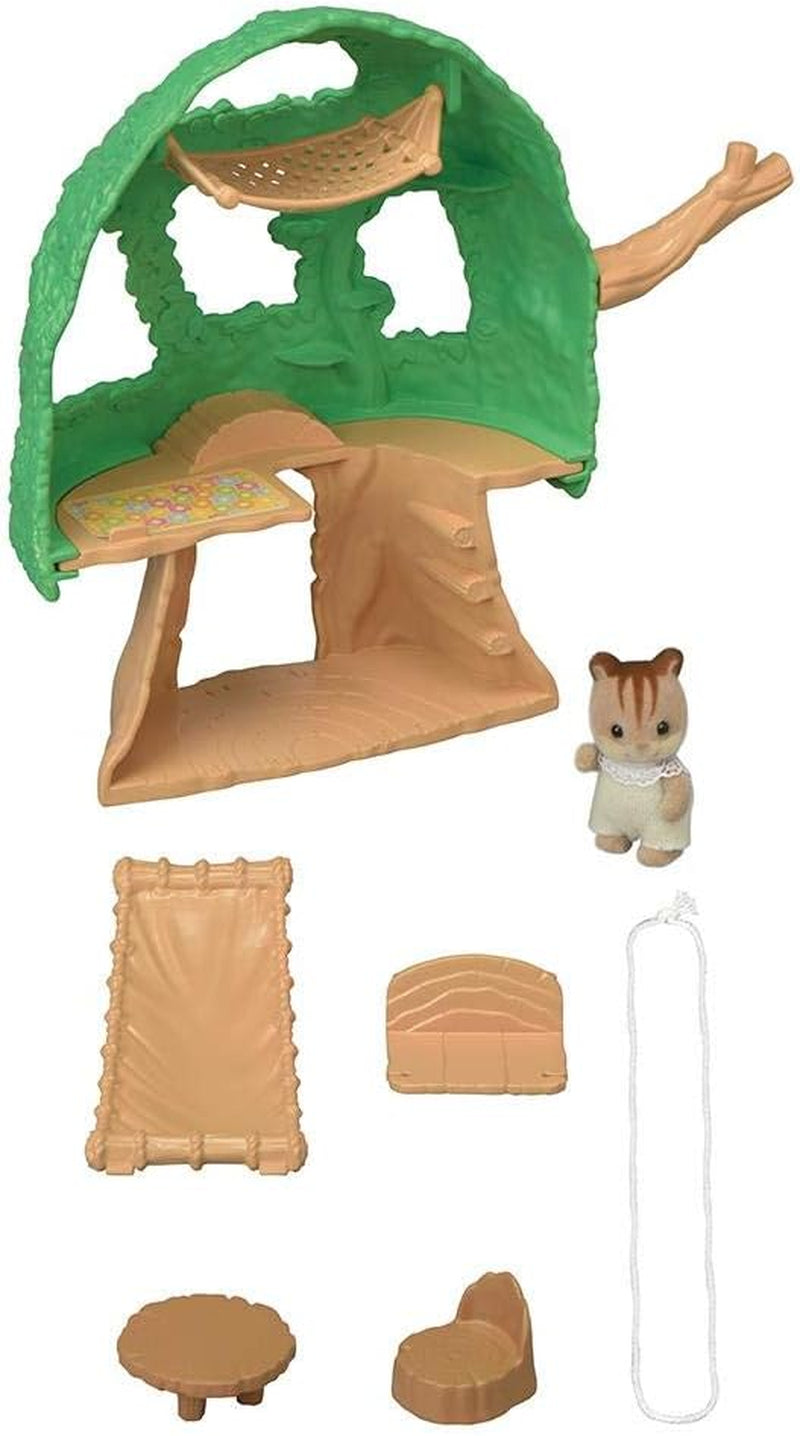 Sylvanian Families 5318 Căsuța în copac pentru bebeluși - Set de joacă pentru casă de păpuși