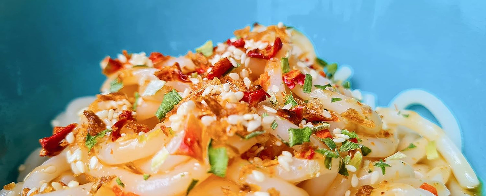 Miska udon słodko-kwaśna, gotowy posiłek do mikrofalówki, 240g