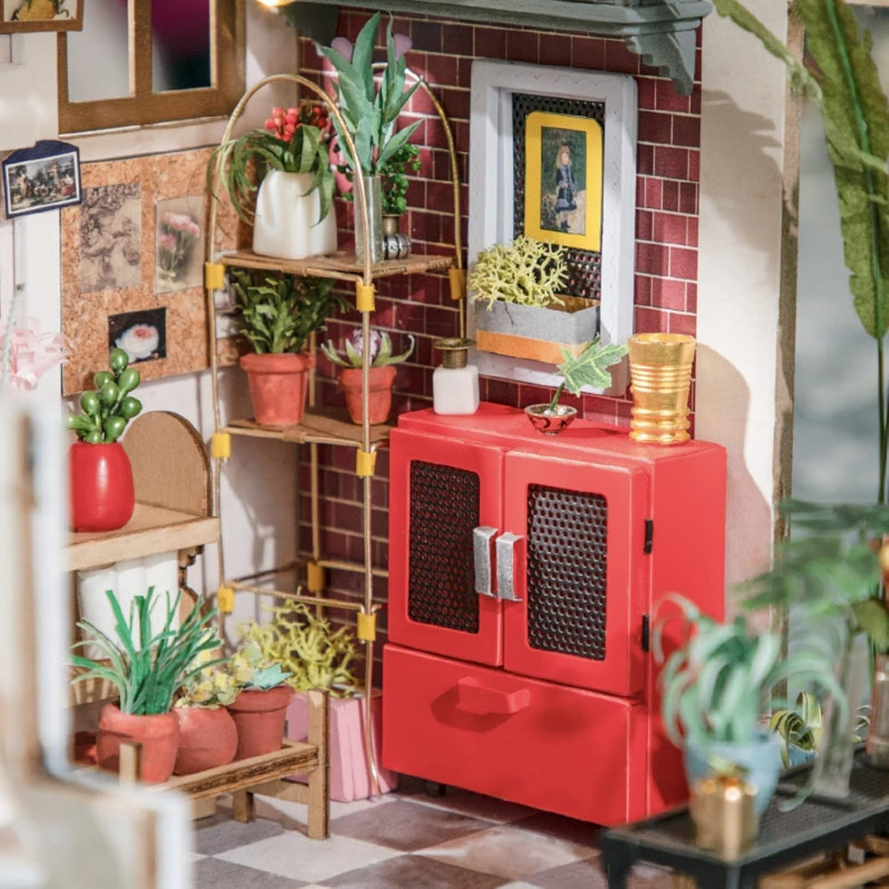 Robotime DG145 Rolife Emily's Flower Shop Miniaturowy domek dla lalek Wykonany z drewna, metalu, tkaniny i kartonu, Wymiary: 22 X 15 X 17 Cm, Domy dla lalek Naty Shop