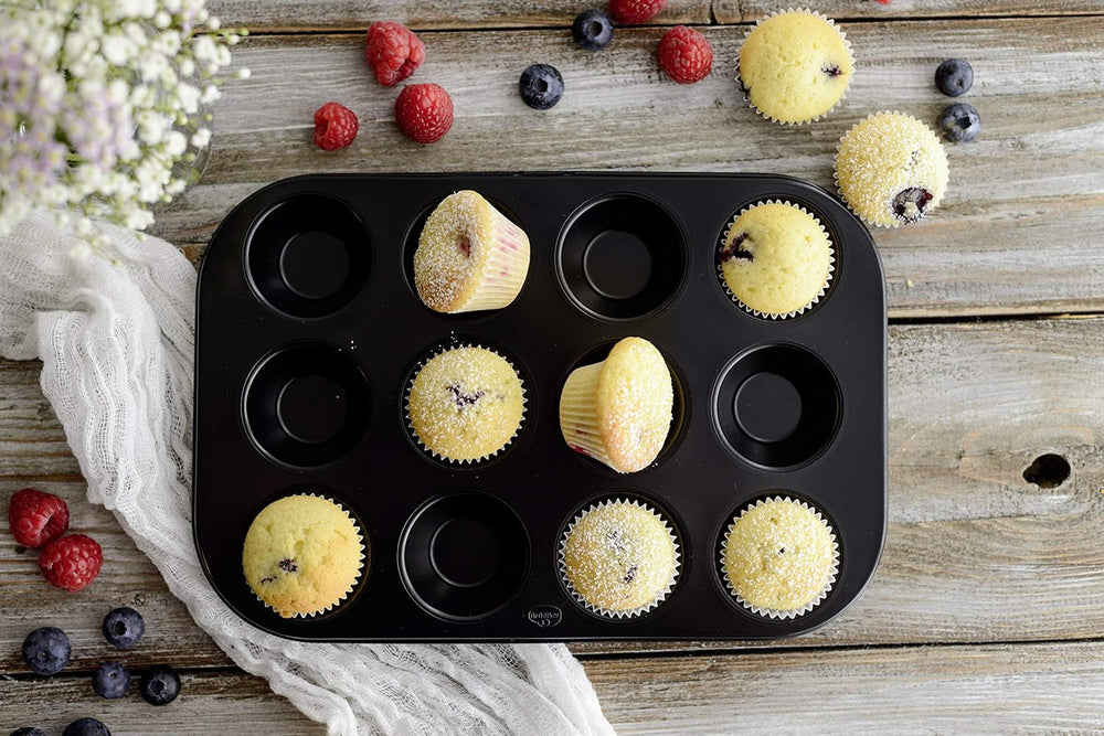 Dr. Oetker - Tradycyjna aluminiowa forma do pieczenia z powłoką nieprzywierającą (kolor: czarny), 1 szt. Formy i blachy do pieczenia Naty Shop