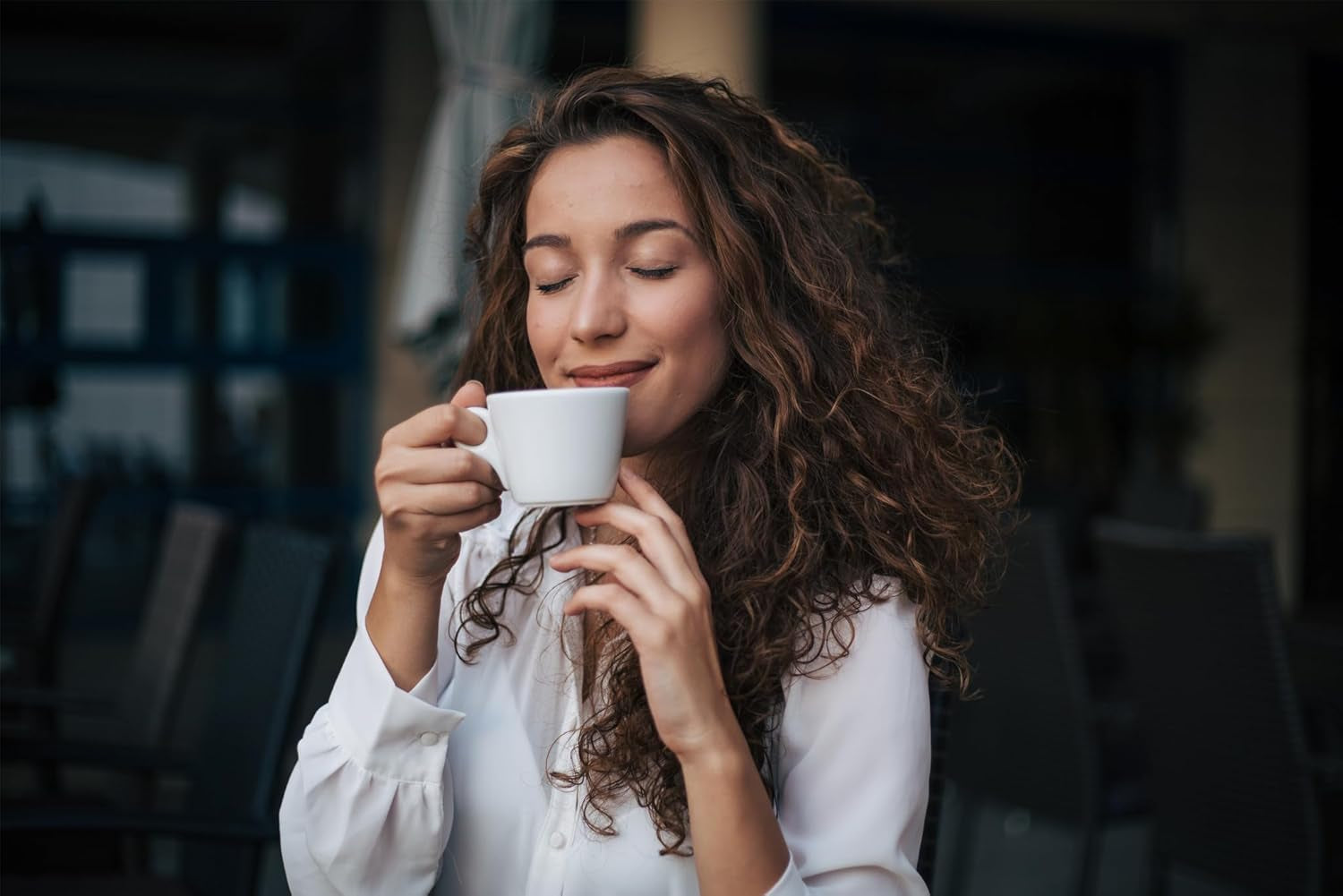 MARIZZI - Nero - 100% Arabika, Ganze Kaffeebohnen - 1kg, Frisch, Dunkel Geröstet, Nussiger Nachgeschmack, Ideal Für Gastronomie, Büro & Zuhause, Italienischer Kaffeegenuss, Aus Besten Ernte Amerikas