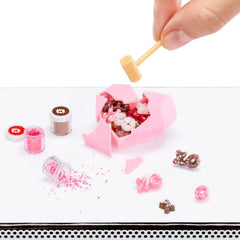 Miniversul MGA - Make It Mini with Love - Mini obiecte de colecție, kit de artizanat din rășină DIY, serie de Ziua Îndrăgostiților, replici de alimente, necomestibile - pentru colecționari și copii cu vârsta de 8 ani și peste