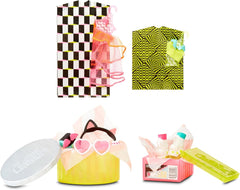 LOL Surprise! 570776E7CAZ JK Mini Păpușă la Modă - 15 Surprize, Haine și Accesorii - Articole de Colecție - Neon QT