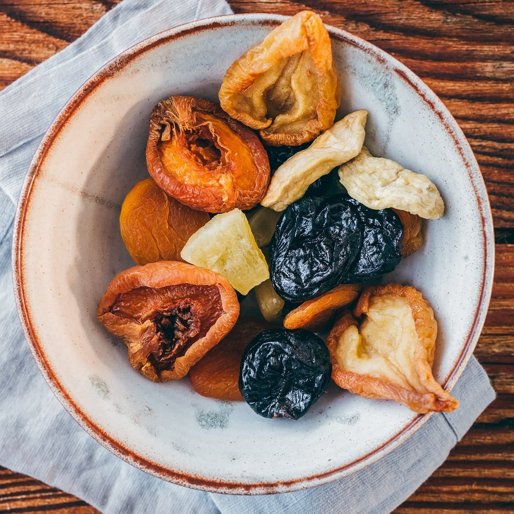 Amestec de fructe Seeberger, amestec fructat armonios de pere delicioase, piersici, caise, prune, bucăți de mere și ananas - fără sâmburi, vegan (1 x 200 g) Produse deshidratate Naty Shop