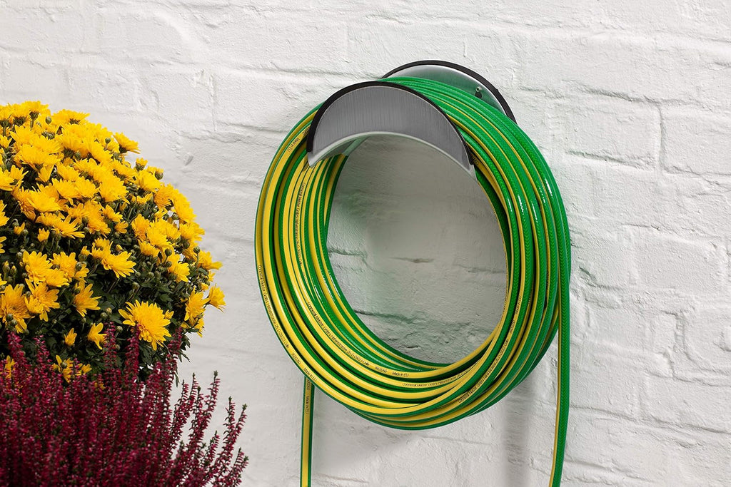 Suport pentru furtun Master - Fabricat din oțel galvanizat - Cu protecție la margini - Potrivit pentru furtun de 25 m (1/2 inch) / Suport pentru furtun de perete / Opțiune de agățare pentru furtun de grădină / Suport pentru furtun / 9926050