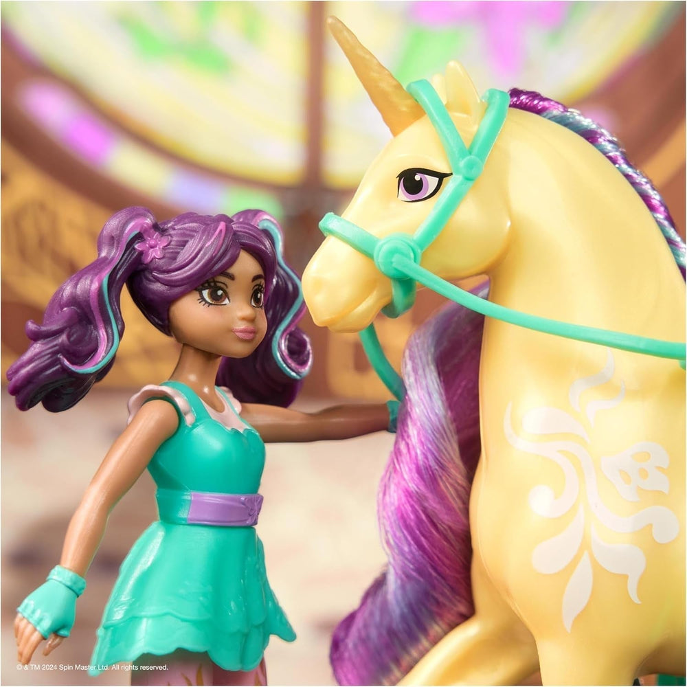 Unicorn Academy AVA și Unicorn Leaf Set - Figurine originale de aproximativ 12 cm înălțime din popularul serial Netflix Cu două accesorii și perii de păr Pentru jocuri de rol imaginative, pentru copii cu vârsta de 4 ani și peste Action figures Naty Shop