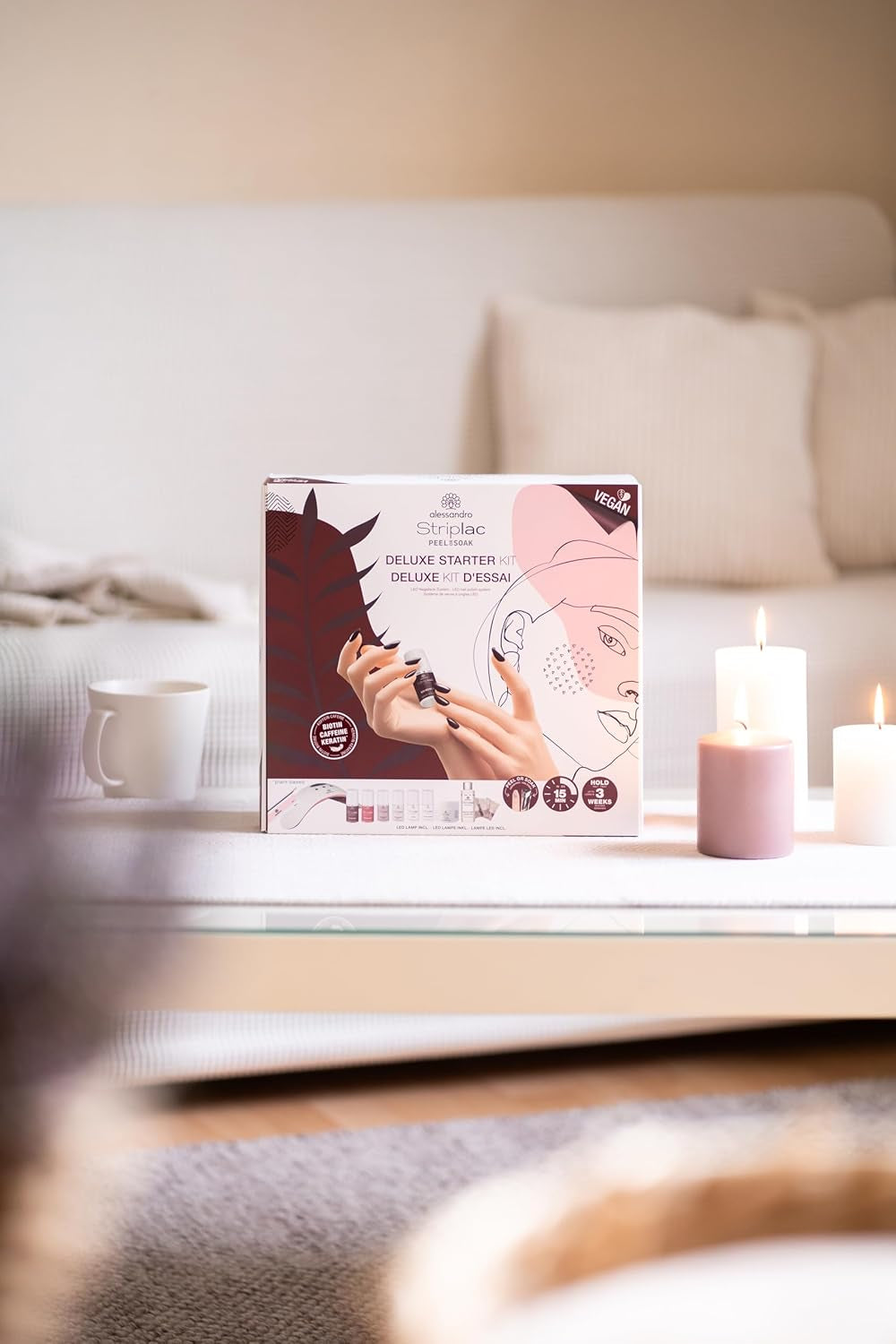 alessandro STRIPLAC PEEL OR SOAK DELUXE KIT - Zestaw lakierów UV do paznokci - Profesjonalny i delikatny manicure w 15 minut - Wegański i wolny od okrucieństwa - Zawiera lampę LED