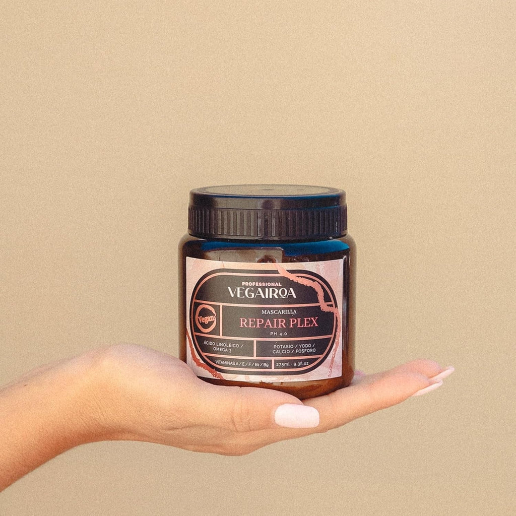 VEGAIROA - Repair Plex Mask - Mască pentru reparații extreme - Hidratantă și hrănitoare - Fără frizz - Pentru păr tratat chimic - Produs profesional vegan de coafură - 300 g Masca de par Naty Shop