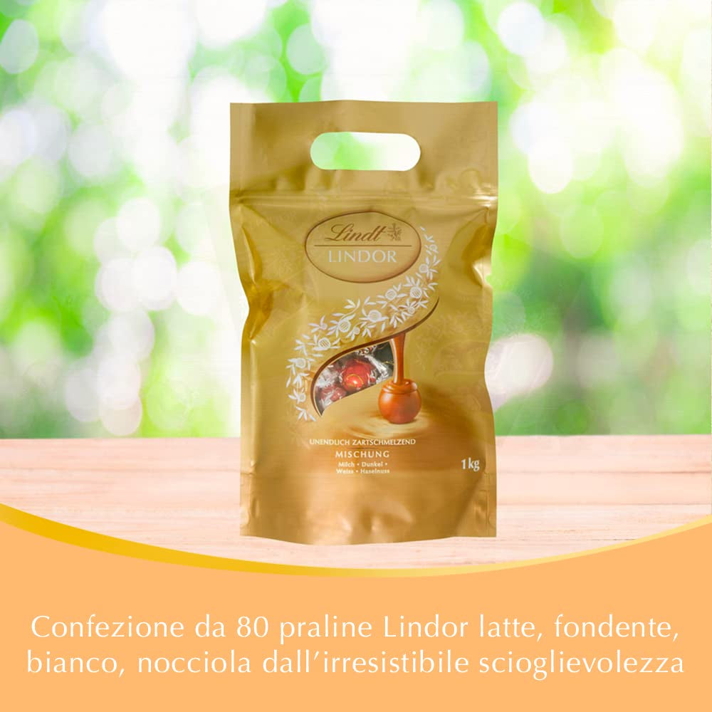 Mieszanka czekoladowa LINDOR | 1371 g | Około. 109 kulek: Klasyczna mieszanka kulek z mlecznej czekolady i LINDOR | Około. 80 kulek czekoladowych (mleczna, biała, ciemna 60%, orzech laskowy) | Opakowanie zbiorcze, 1 kg
