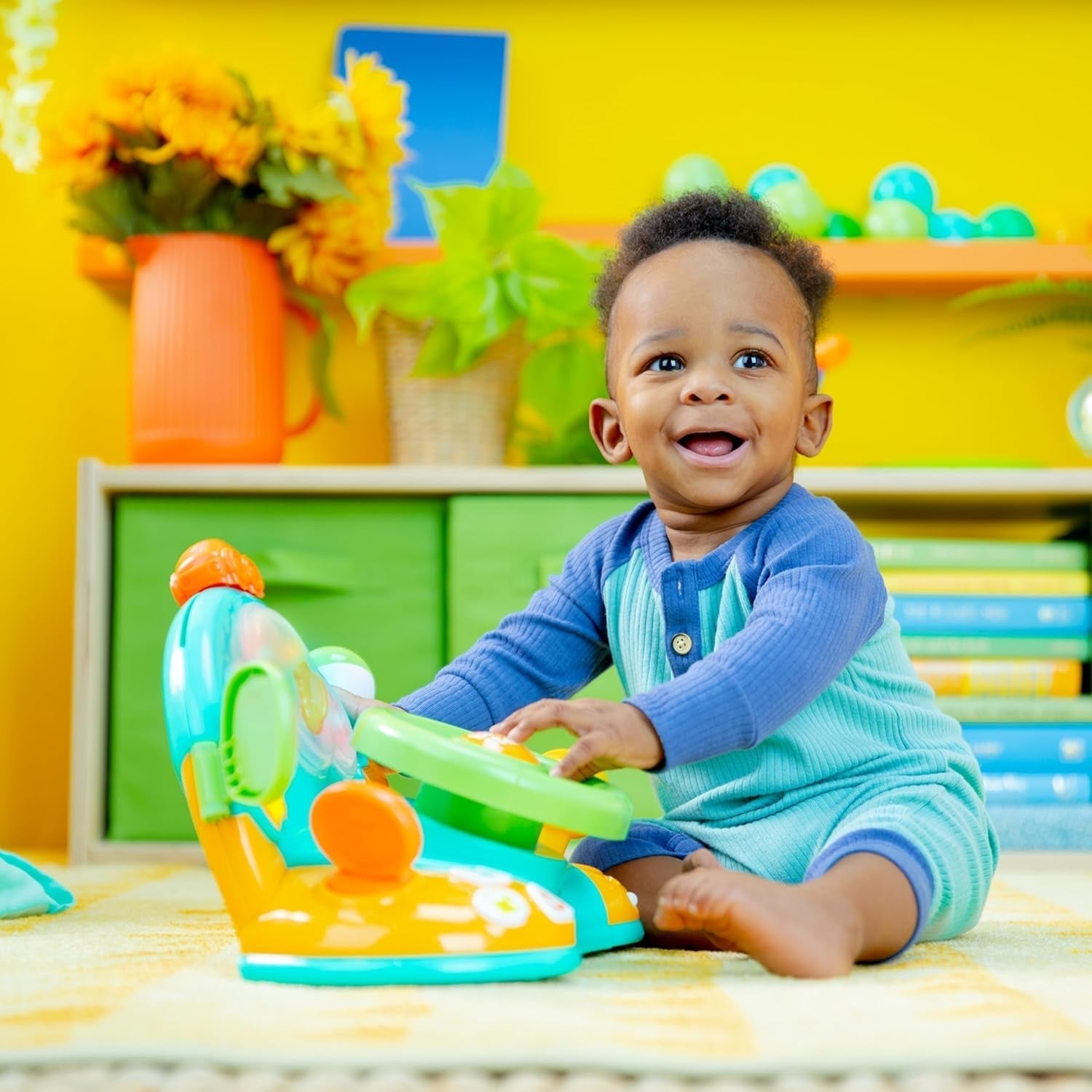 Bright Starts, volan de jucărie, Lights & Colours Driver, cu muzică, zgomote de mașină, indicatoare, levier de viteze și multe altele Jucarii Bebe Naty Shop