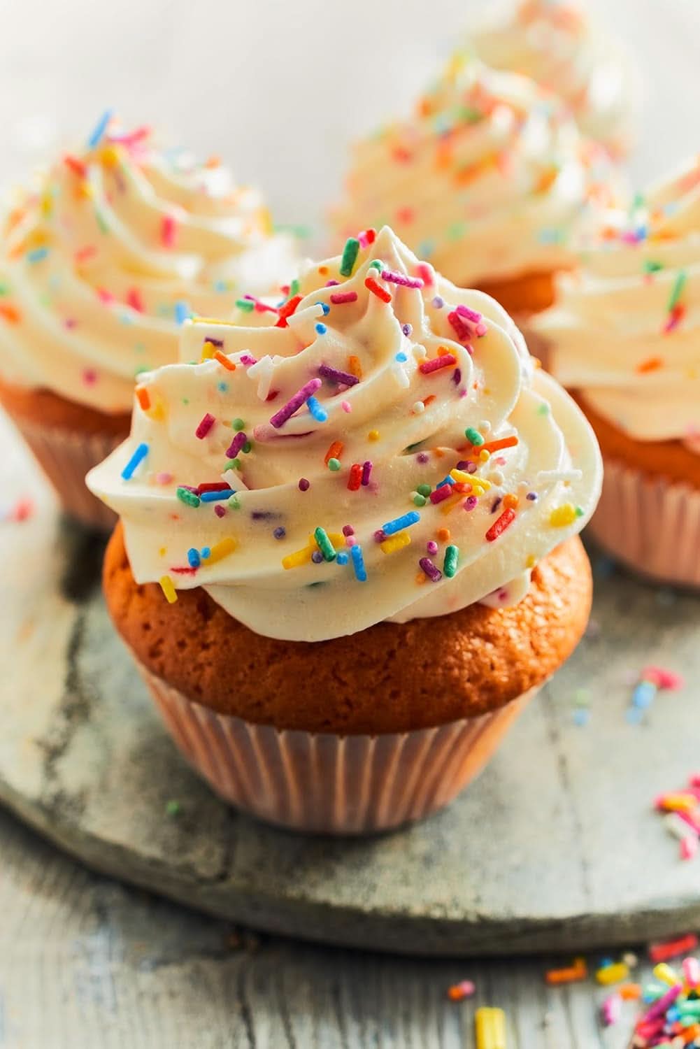 RUF Posypka z kolorowego cukru w kolorach tęczy 1 kg Posypka Naty Shop