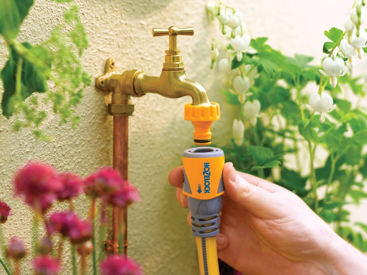 HOZELOCK - 2 Cuple Furtun Plus Ø 12,5 mm - 15 mm (1/2"- 5/8") Soft Touch: Racord furtun impermeabil, antiderapant, flexibil și extins care previne răsucirea și picurarea [2050P0025]