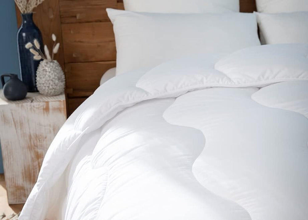 Abeil Couette Douceur Et Fraicheur Blanc Kołdra Feran Ice miękka i świeża, biała, 240 x 260 cm, poliester, 240X260 Kołdry i kołdry Naty Shop