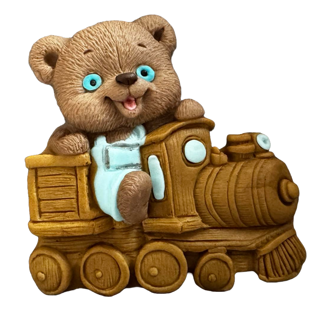 Decoratiune comestibila din zahar, Ursulet in trenulet Decoratiuni din Pasta de Zahar Naty Shop