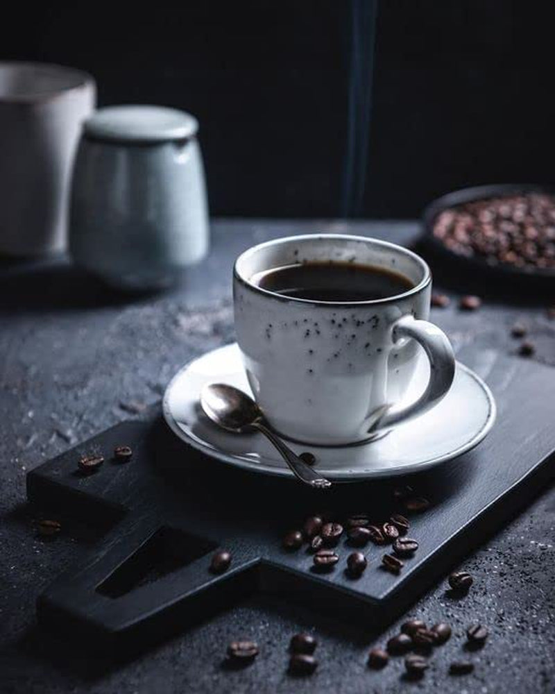 Espresso Nr. 5 - Amestec Arabica de la coffee858 (320g). Amestec pur de Arabica din Brazilia 45%, Honduras 20%, Guatemala 20% și Etiopia 15%.