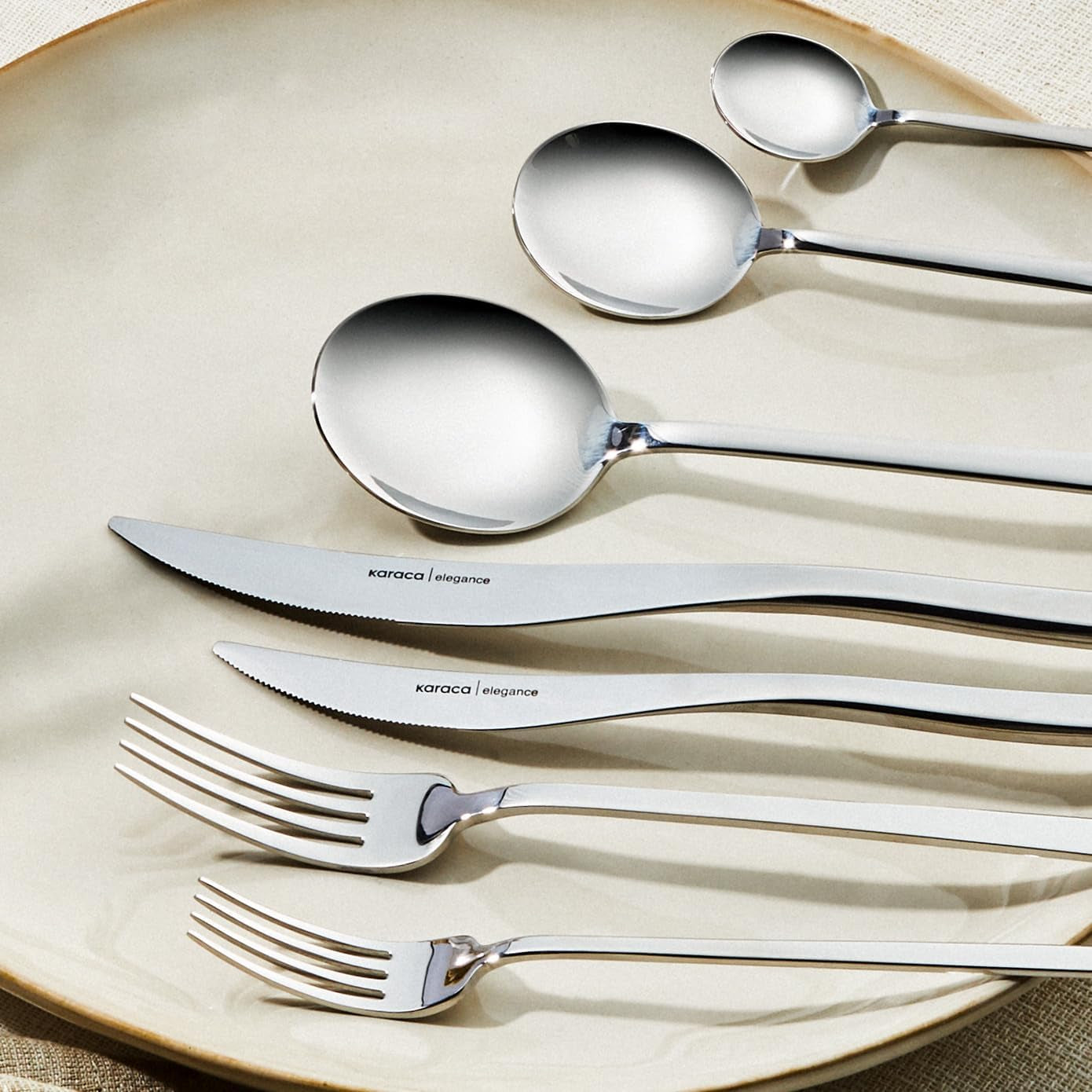 Karaca Amour, zestaw 84 sztućców dla 12 osób Kuchnia Naty Shop