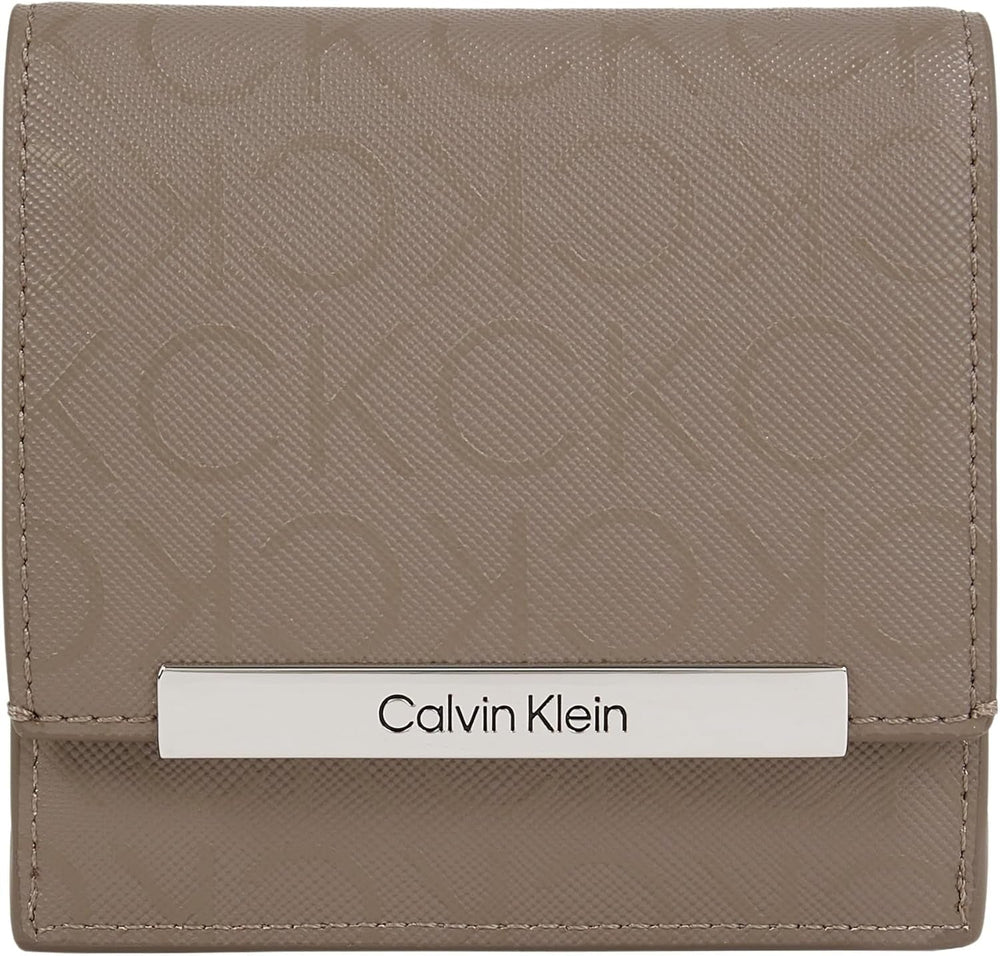 Calvin Klein K60k612443 Femeie Portofel Femei Naty Shop Maro (Cinder Monogram Pu) Os