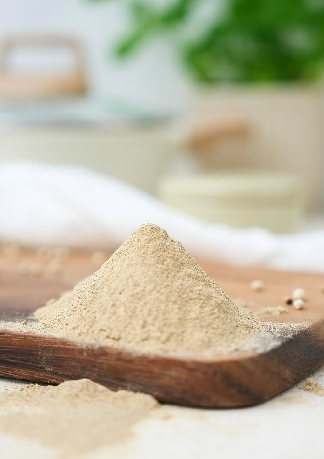 Fuchs Gewürze - Pfeffer weiß gemahlen - Pfeffer aus dem Amazonasgebiet, für helle Saucen, Fisch oder Suppen - naturalne Składniki - 60 g w wiederverwendbarer, recyclebarer Dawka