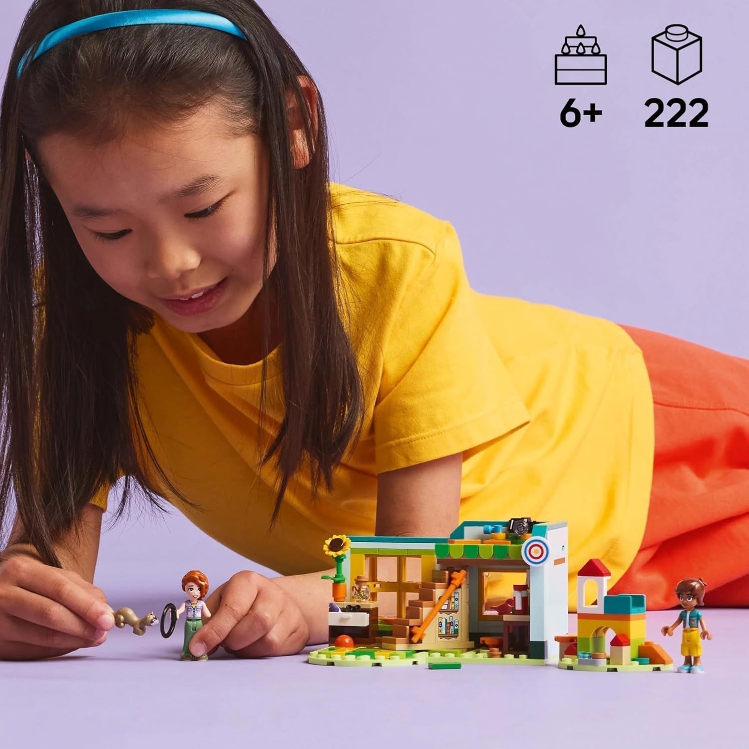 LEGO Friends Jesienny pokój Zestaw do budowania i zabawy do kreatywnego odgrywania ról, dla dziewcząt od 6 lat, z 2 minifigurkami i figurką fretki, zabawka edukacyjna 42646 Zestawy do budowania Besuche den LEGO-Store