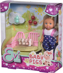 Simba 105733598 - Evi Love Baby Pigs, Puppe mit süßer Latzhose und Vier Babyschweinen, mit Ępfel, Trinkflasche und Gehege, 12cm Spielpuppe, ab 3 Jahren