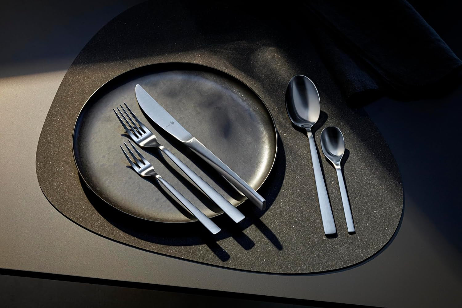 Zestaw WMF Corvo Besteck 12 Personen, 66 Teilig, 60 Teile Mit Servierbesteck, Hohlheftmesser, Cromargan Protect Mattiert, Kratzbeständig, Spülmaschinenfest Kitchen Naty Shop