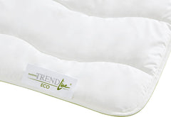 Badenia Trendline Eco quilt Aerelle Blue Duo 135 X 200 Cm, Alb, certificat Öko- Tex, Produs în conformitate cu standardul de calitate german Plapumi si pilote Naty Shop