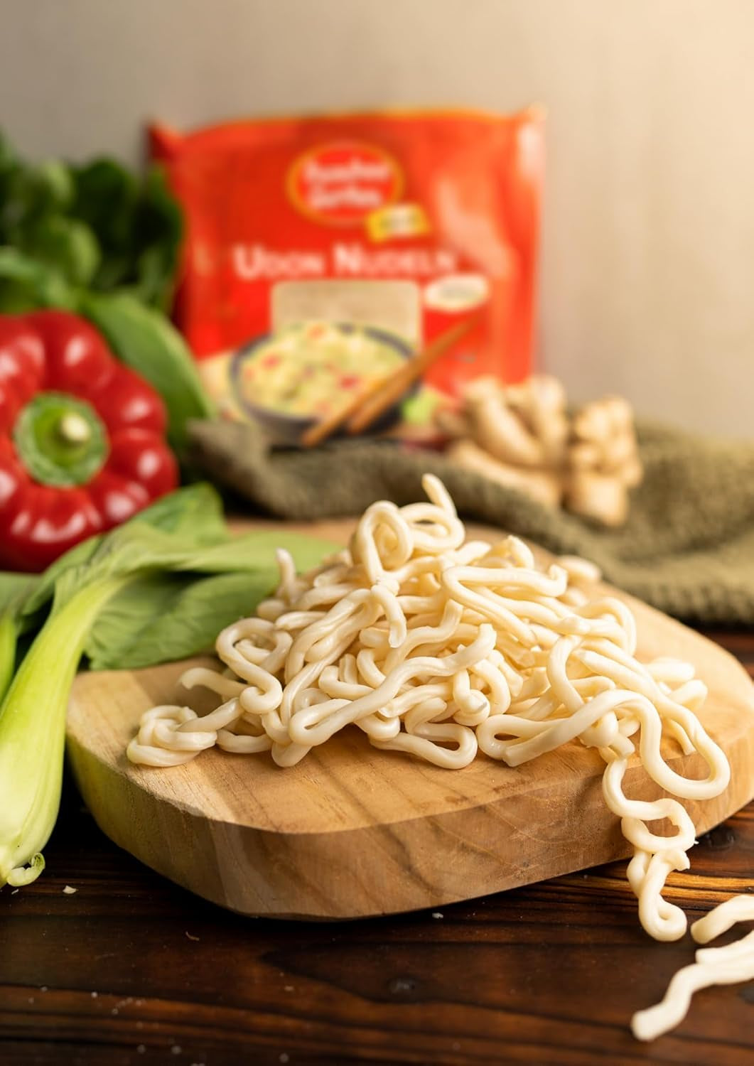 Makaron Udon z Bamboo Garden, wstępnie ugotowany, 300g