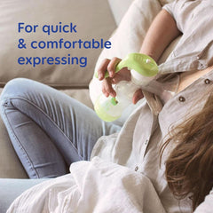 Laktator ręczny MAM - wygodny i kompaktowy laktator do mleka matki, który zawiera 1 butelkę antykolkową MAM Easy Start Akcesoria Żywność i karmienie piersią Sklep Bebe Naty