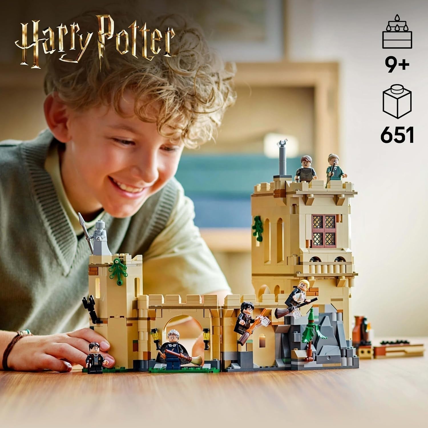 Zamek Hogwart LEGO Harry Potter: Lekcje latania Przygodowy zestaw z 6 kolekcjonerskimi minifigurkami, w tym Draco Malfoyem i profesor McGonagall Zestaw do odgrywania ról dla chłopców i dziewcząt w wieku 9 lat 76447 Zestawy do budowania Besuche den LEGO-Store