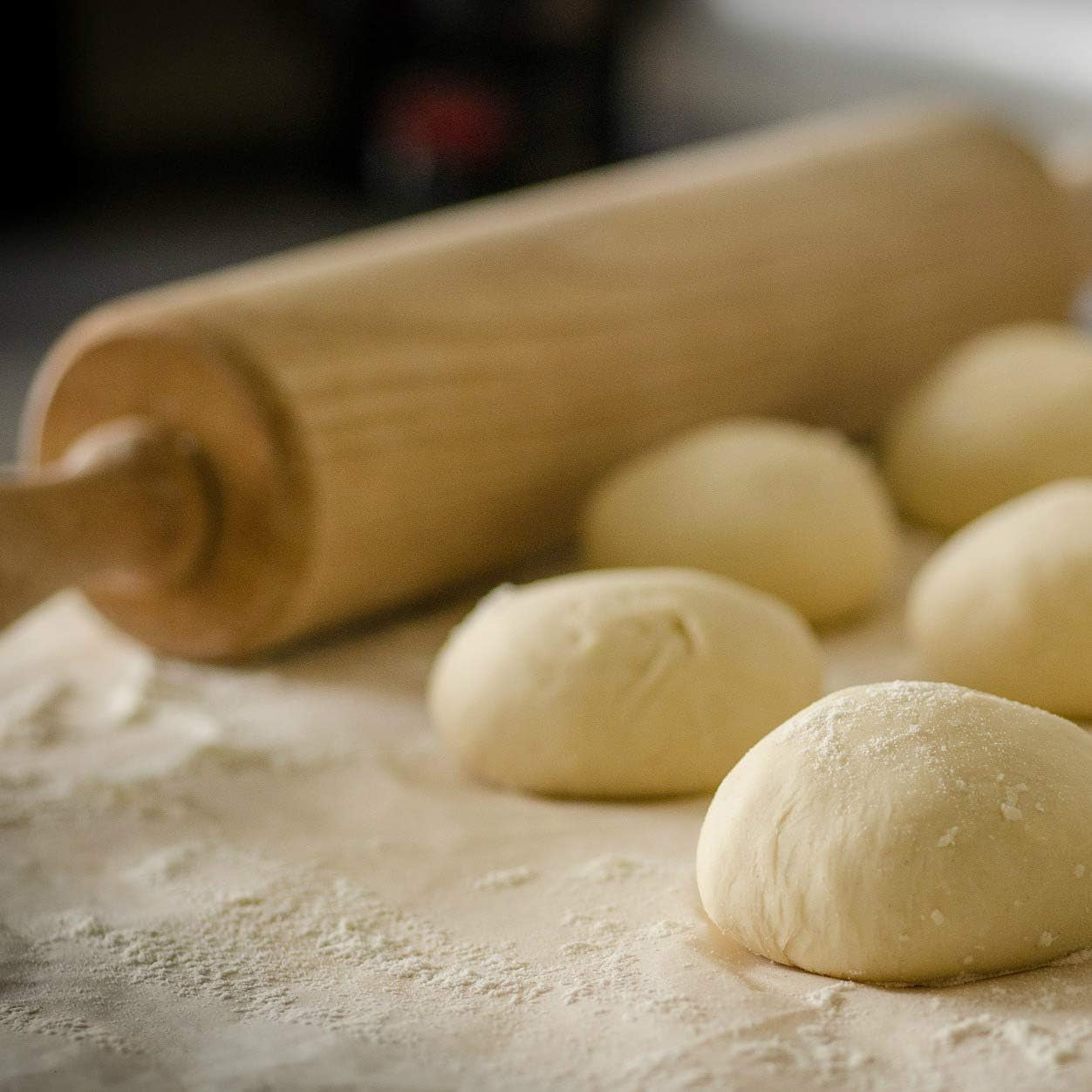 Set de forme pentru biscuiți KitchenCraft cu margini canelate/rotunjite, oțel inoxidabil, 6 piese, argintiu