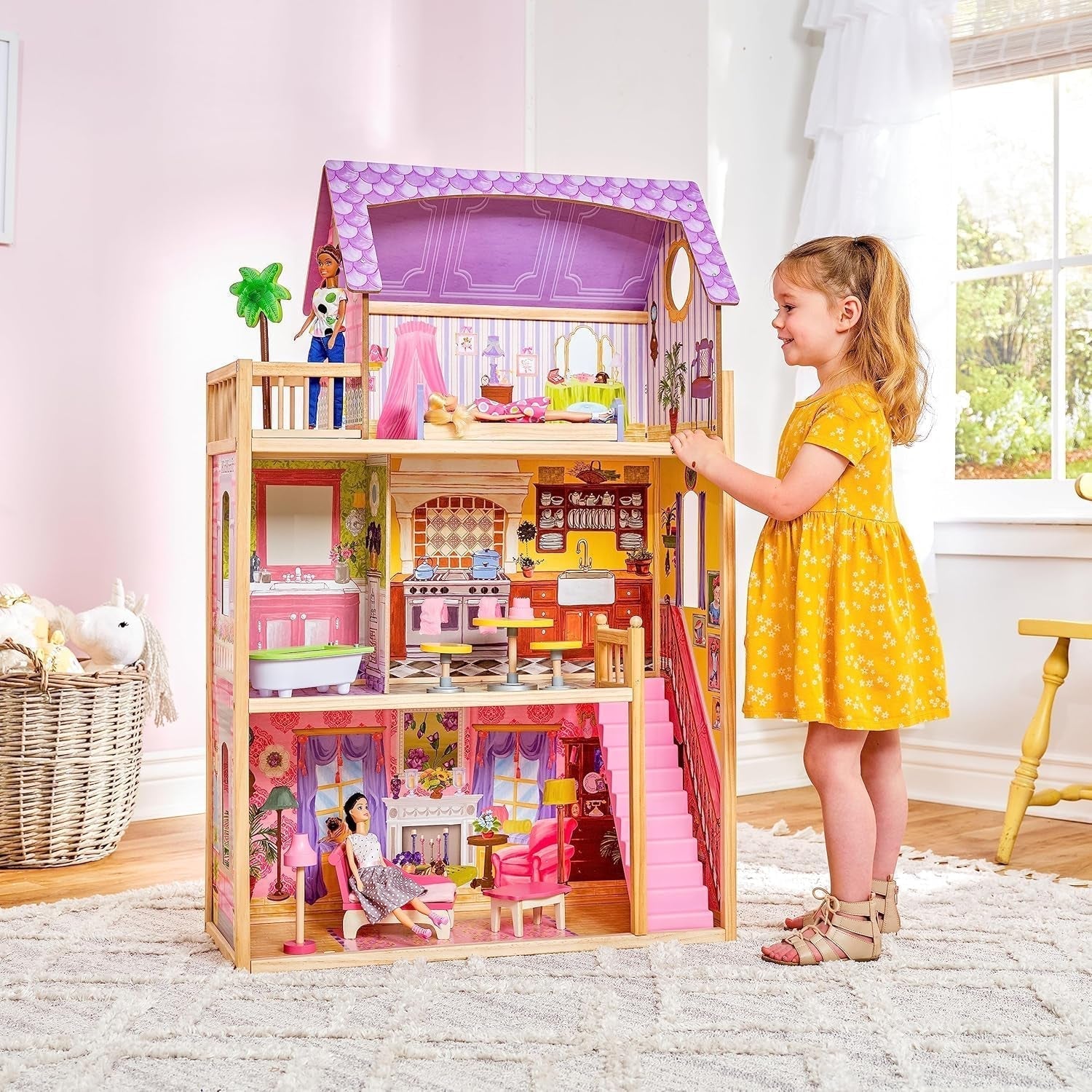 Drewniany domek dla lalek Kidkraft Kayla z meblami i akcesoriami, 3-poziomowy zestaw dla lalek 30 cm, zabawka dla 3 lat, 65092 — wyłącznie w sklepie Amazon Dollhouses Naty Shop