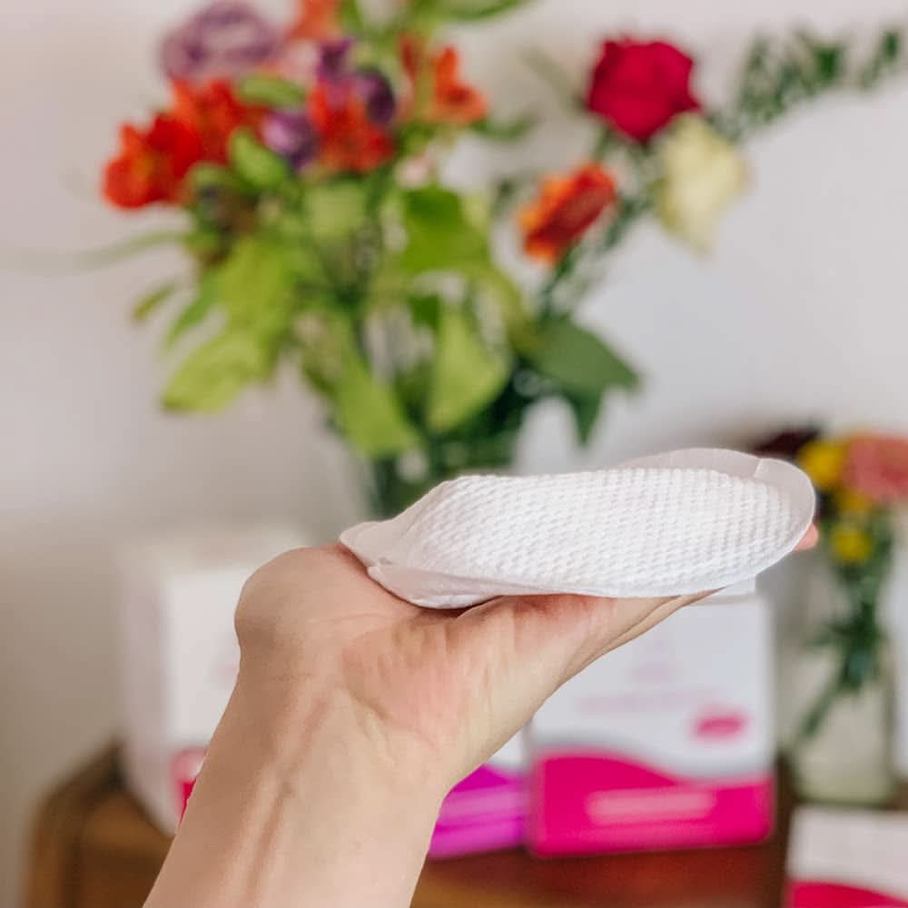 ELANEE 219-V1 Ultracienkie wkładki laktacyjne, białe Akcesoria Żywność i karmienie piersią Sklep Bebe Naty