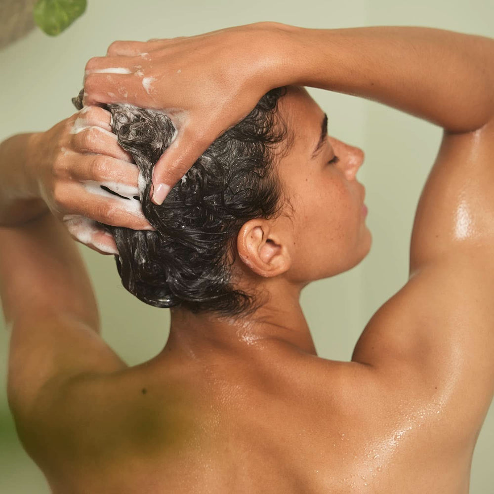 WELEDA Organiczny szampon do pielęgnacji prosa, delikatne oczyszczanie, 190 ml Pod prysznic i do kąpieli Naty Shop